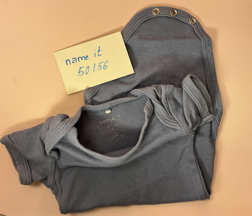 Basic Kurzarmbody – name it in Blau🌙