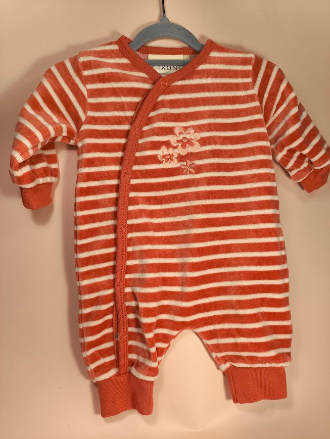 🧡 Kuschelweicher Strampler von FIXONI🌼