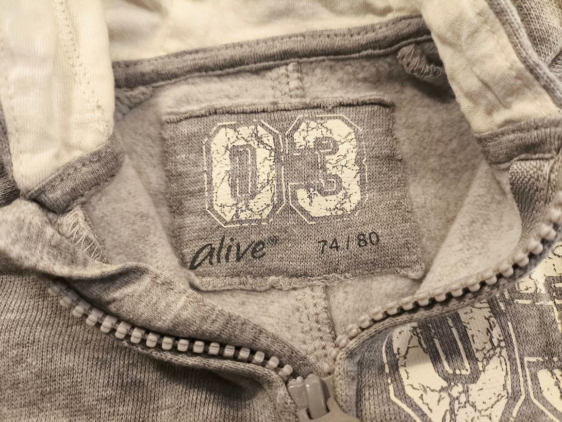 🌿 Alive Jumpsuit – Kuscheliger Grau-Ton mit Streifendetails 🤍