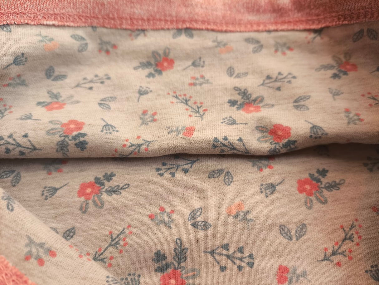 🩷 Kuscheliger Pullover mit Rüschen – I’m a limited edition