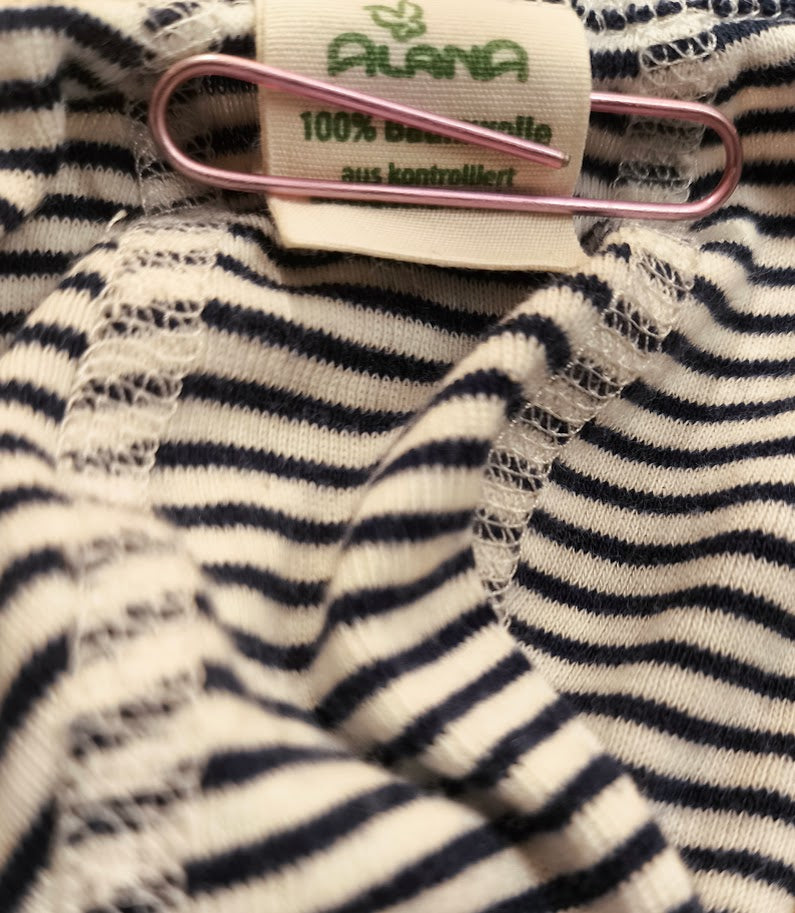 🤍 "Natürlich geborgen" – Alana Erstlingsmütze - Gestreift 🤍